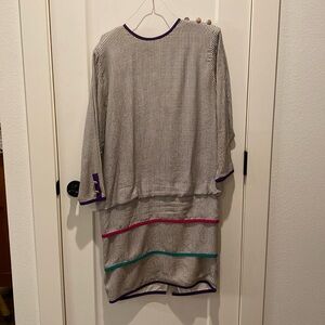 St.‎ Gillian’s Ladies Vintage 100% Silk Dress.  Houndstooth Design.  Size 8.